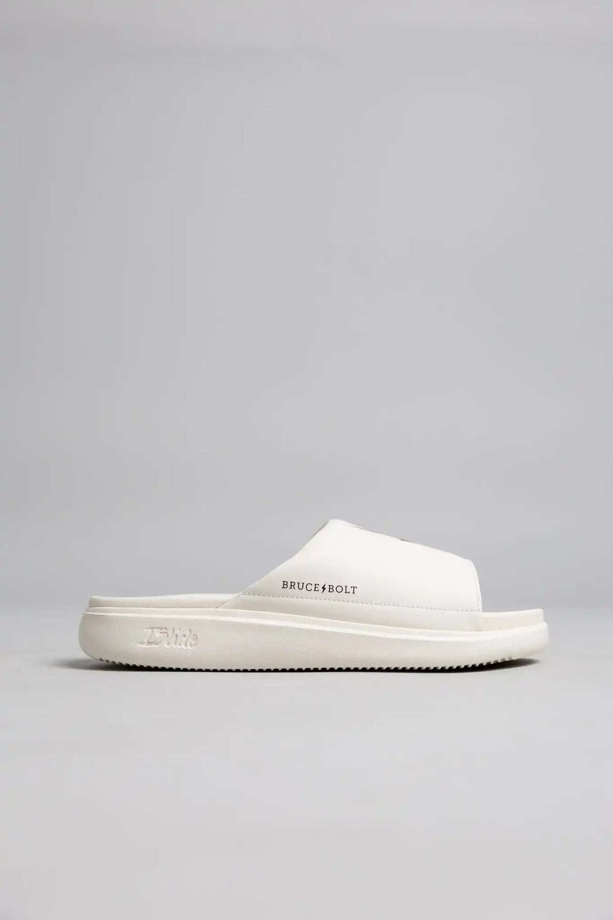 Motive Slides - Cream